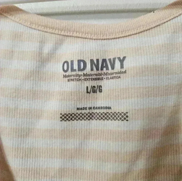 Old navy maternity tank top! - Picture 2 of 5